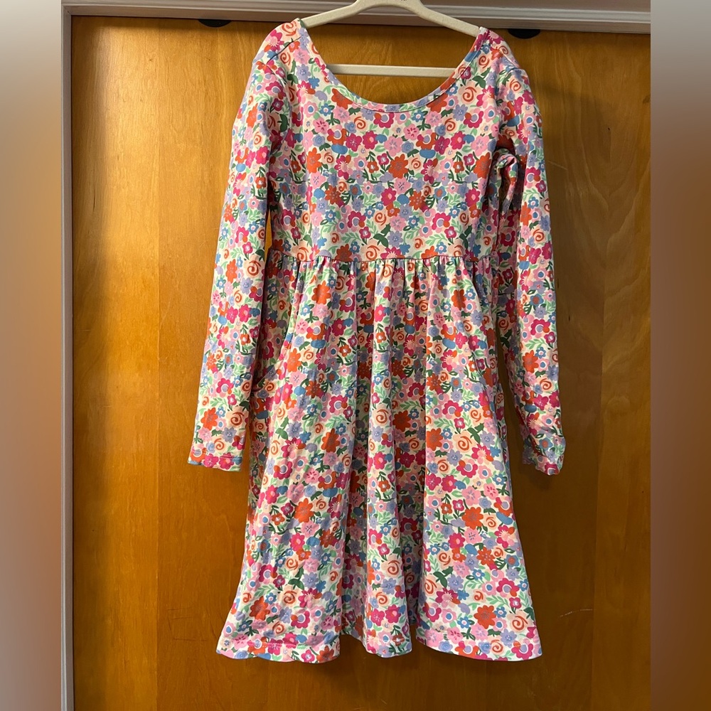 Hanna Andersson floral skater dress size 6-7